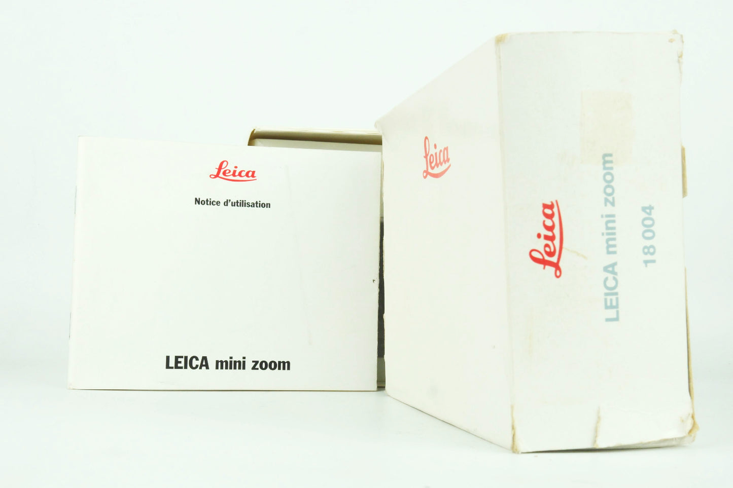 Leica Mini Zoom – Elmar 35–70mm f/4.0–7.6 – Autofocus – Flash intégré