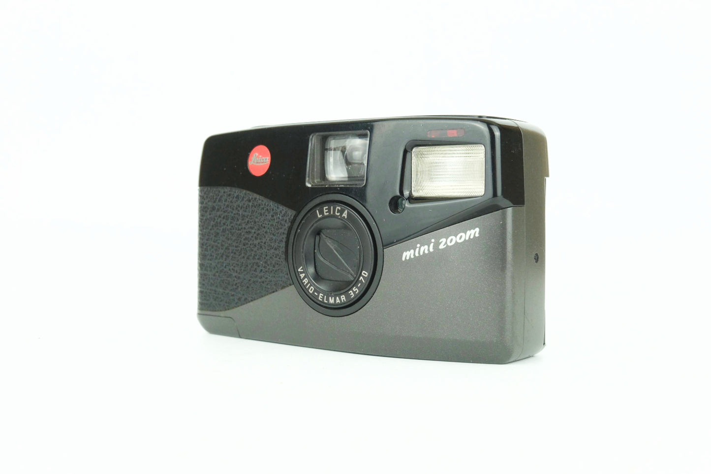 Leica Mini Zoom – Elmar 35–70mm f/4.0–7.6 – Autofocus – Flash intégré