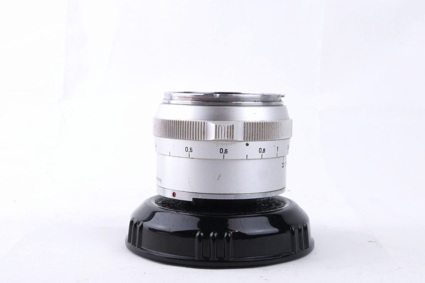 Carl Zeiss Planar 50mm f/2 Contarex Chrome