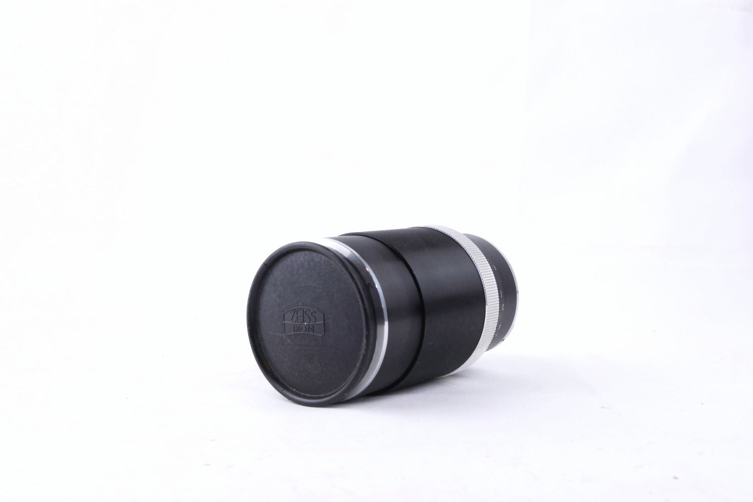 Carl Zeiss Sonnar 135mm f/2.8 Contarex Black