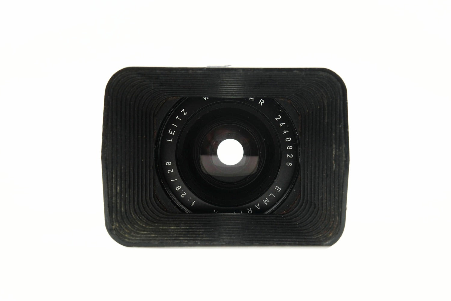 Leitz Wetzlar – Elmarit-R 28 mm f/2.8 – Grand-Angle lumineux