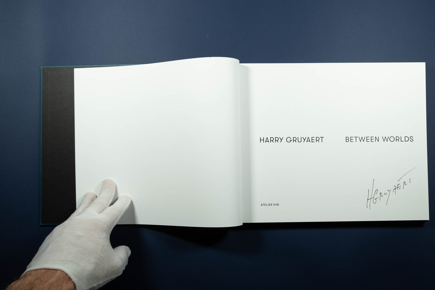 Harry Gruyaert - Between Worlds - Edition Signé