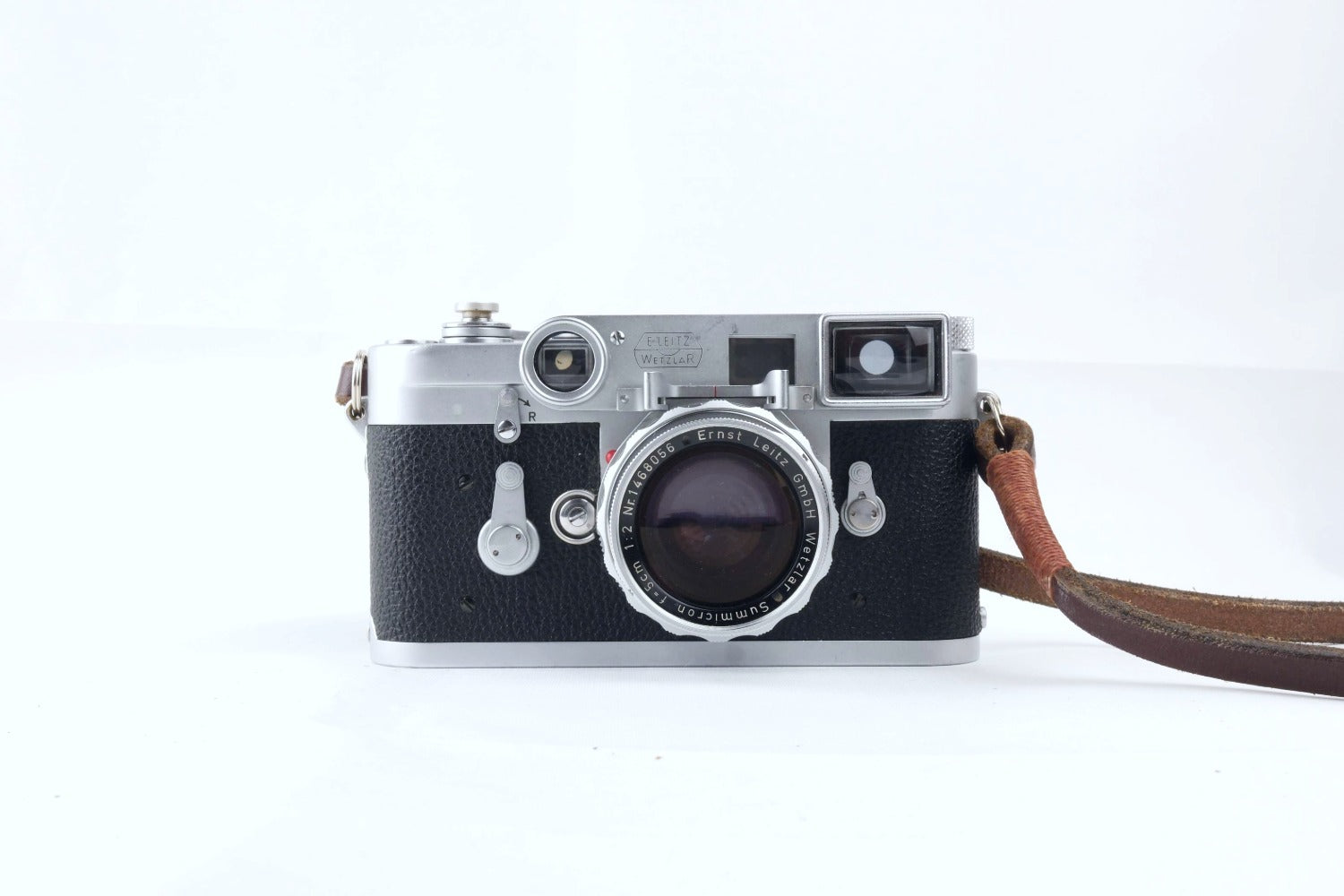 Leica M3 Double Stroke (1957) + Summicron 50mm f/2 DR + Goggles SDPOO