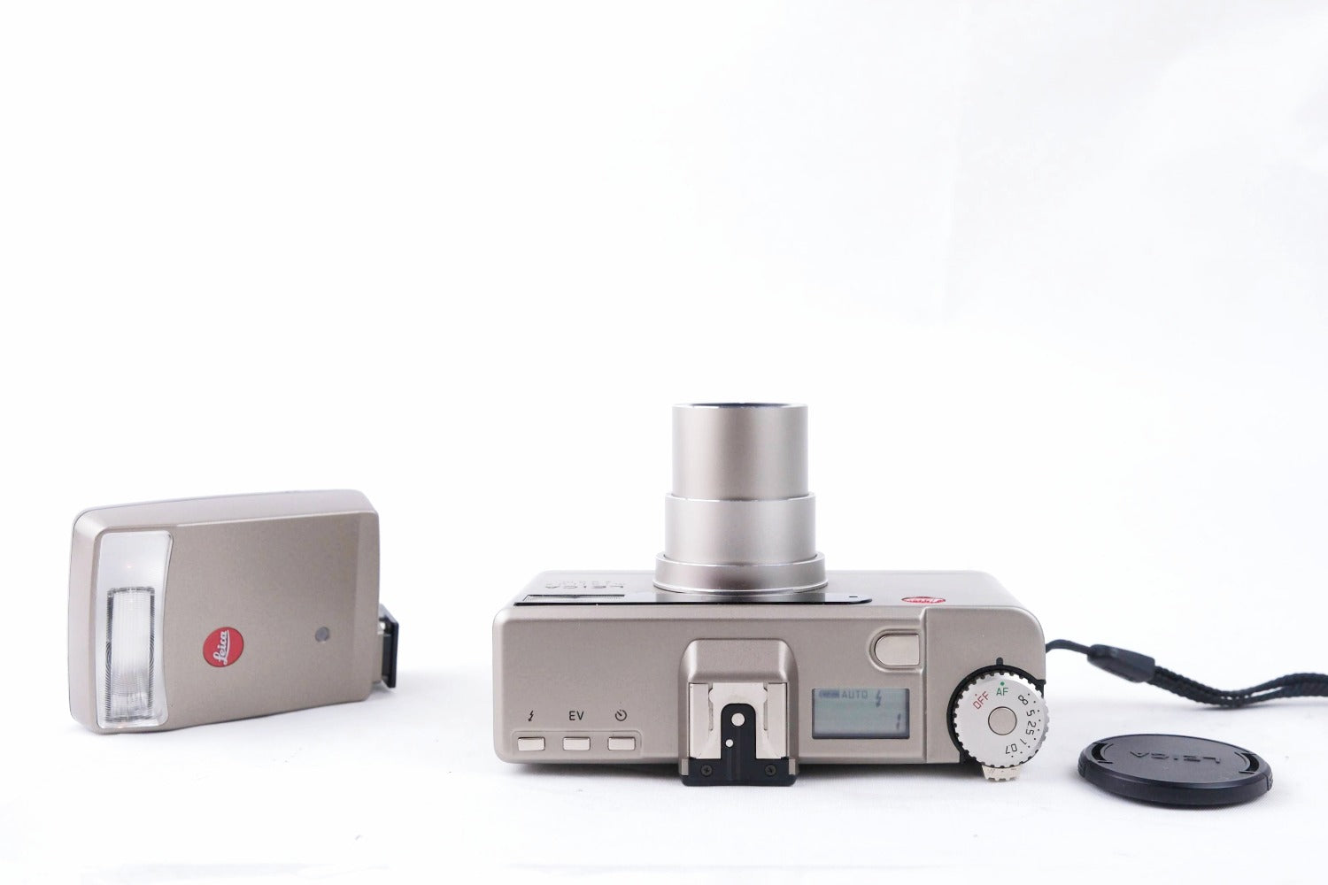 Leica Minilux Zoom Silver +CF Flash – Vario-Elmar 35-70mm – Japan