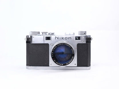 Nikon S 8 digits