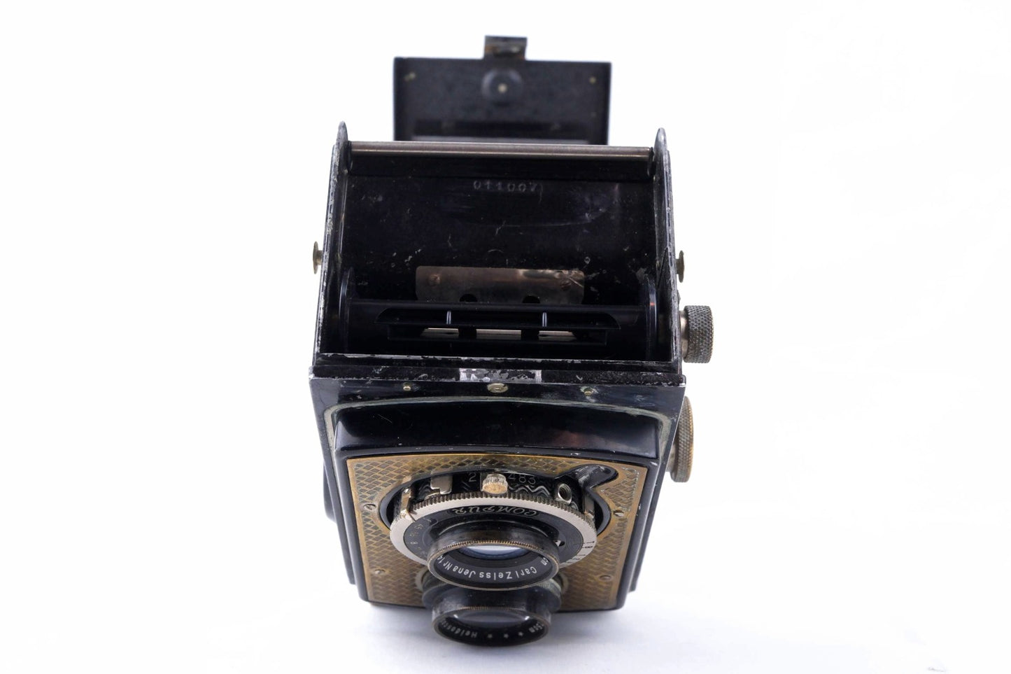 Rolleicord I Art Déco (1933) — Triotar 7.5cm f/4.5 — Obturateur Compur