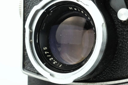 Rolleicord Vb Model 1 - Schneider-Kreuznach Xenar 75mm f/3.5 - Synchro-Compur MXV