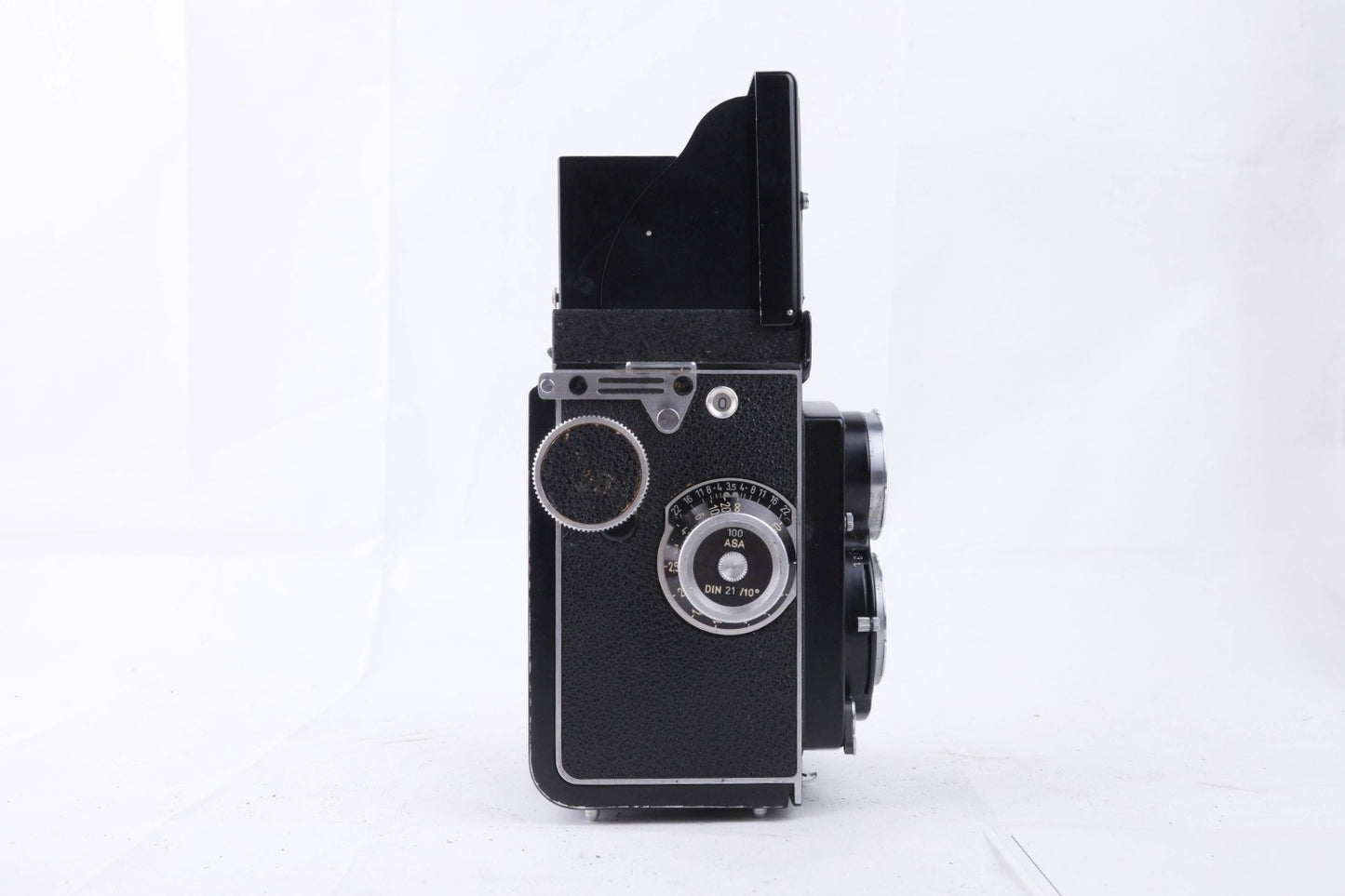 Rolleicord Vb #1507172 – Xenar 75mm – Clean Optics – Leather Case – Japan Welcome