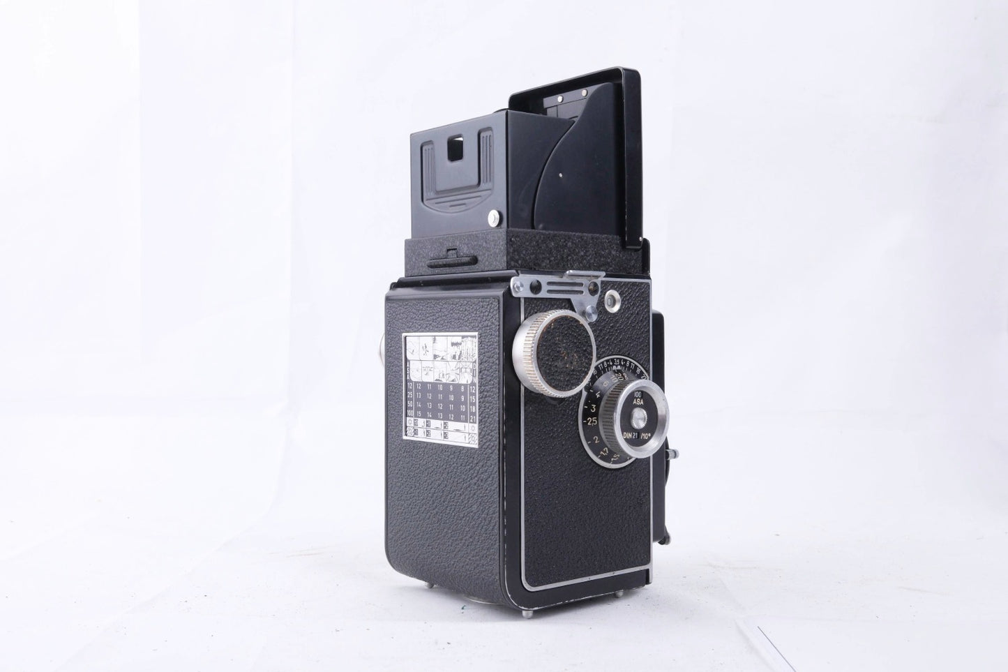 Rolleicord Vb #1507172 – Xenar 75mm – Clean Optics – Leather Case – Japan Welcome