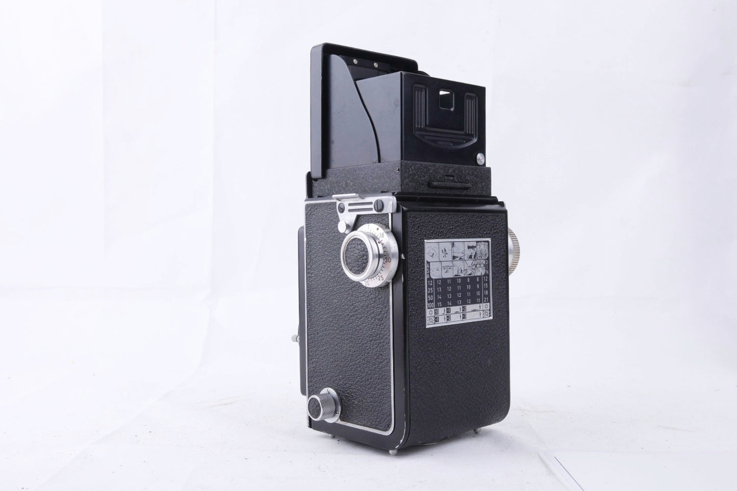 Rolleicord Vb #1507172 – Xenar 75mm – Clean Optics – Leather Case – Japan Welcome