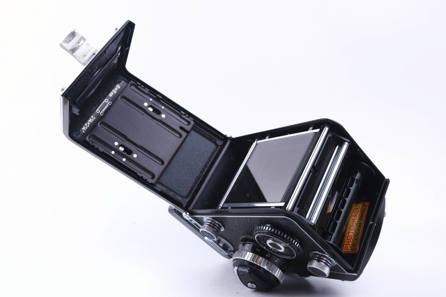 Rolleiflex 2.8F "Tellos" - Carl Zeiss Planar 80 mm f/2.8 - Flat Glass