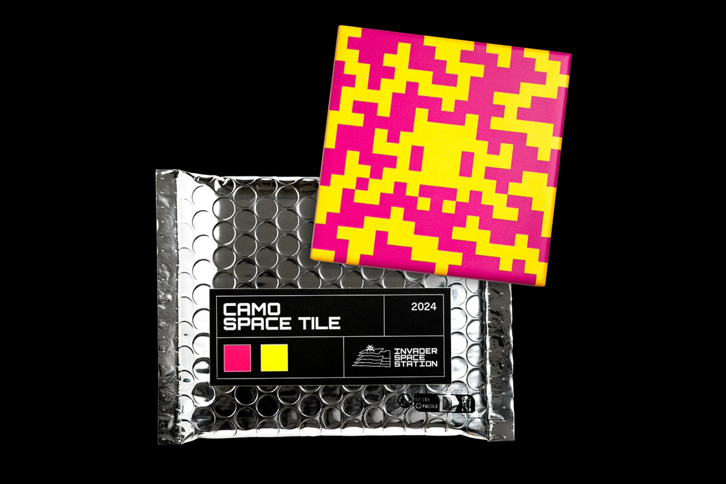 Invader - Camo Space Tiles - Space Invader - Invader Space Station 2024  Paris - Rose Jaune